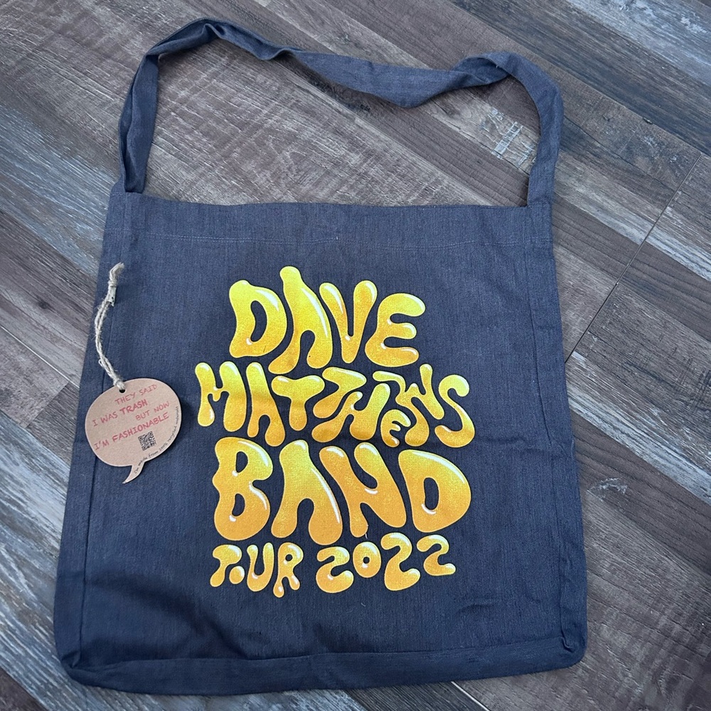 50%off w ❤️ Dave Matthews Band 2022 Concert Tour bag NWT HG103